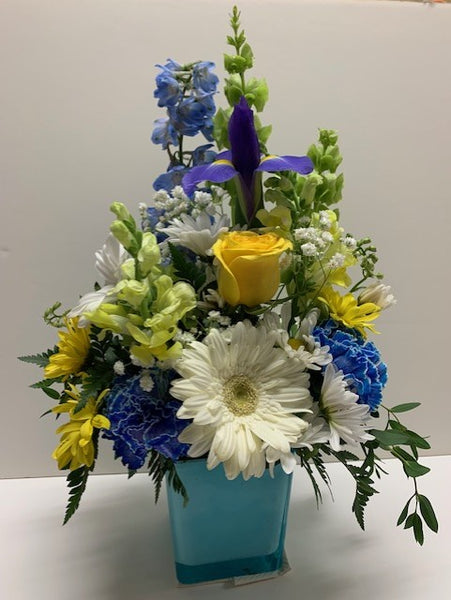 Lg. Cube Arrangement