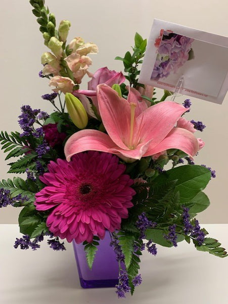 Lg. Cube Arrangement