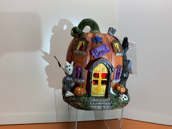 Lighted Halloween Pumpkin House